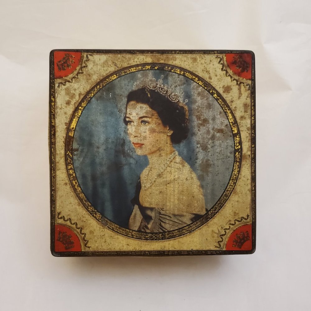 Queen Elizabeth II - Souvenir Toffee Tin from Her Majesty's 1953 Corronation